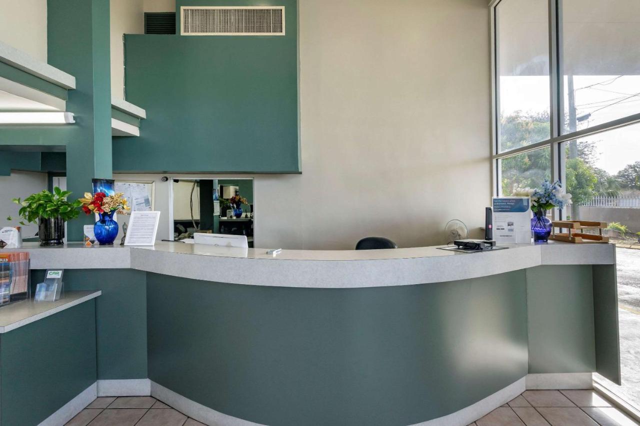 Rodeway Inn Clearwater-Largo Exterior foto